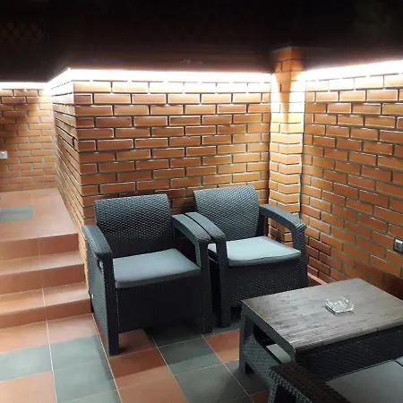 Viktor Apartment *